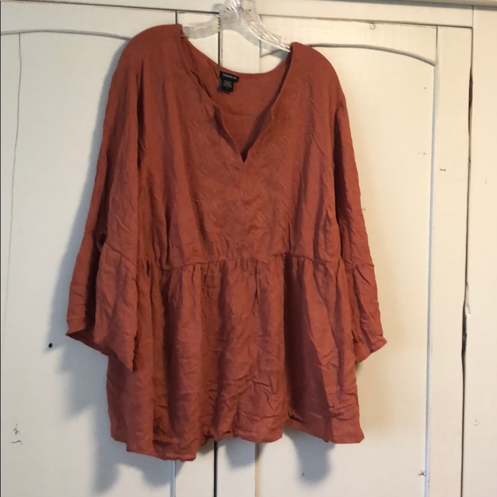 Torrid size 4 quarter length shirt